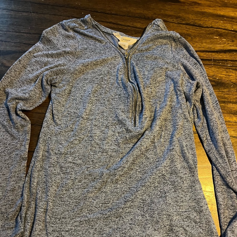 Workshop Republic clothing size medium